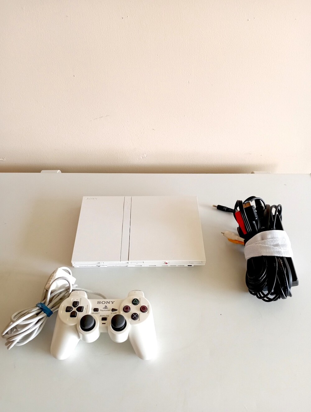 Sony Playstation 2 PS2 Slim Console White with White DualShock Controller